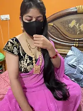 cutestpearl online show from March 2026 06:52:01 PM