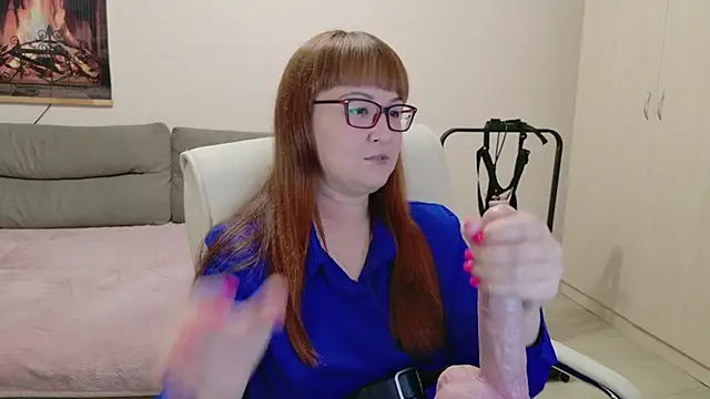 Foxy-lady online show from November 2025 07:23:02 PM