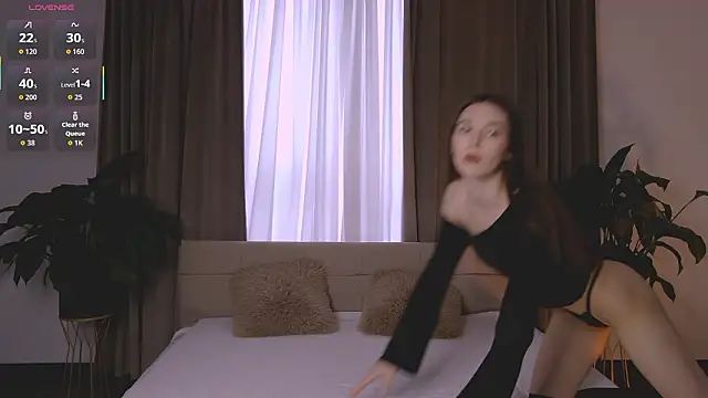 Snapshot of NicoletteBean chatting on February 2026 07:35:01 AM NicoletteBean online show from February 2026 07:35:01 AM