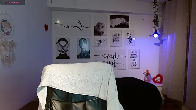 DraxBlade09 online show from March 2026 08:15:02 PM