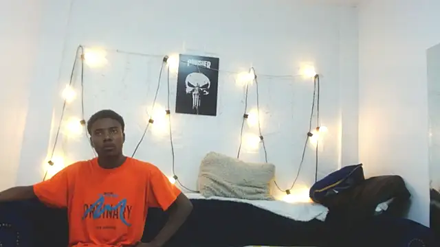 NoahJhonson69 online show from December 2025 07:20:01 PM