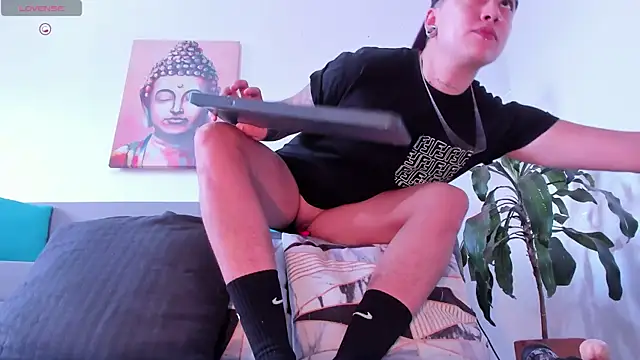 AxelRouse3 online show from April 2026 04:15:01 PM