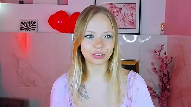 lucy loy online show from February 2026 07:24:01 AM