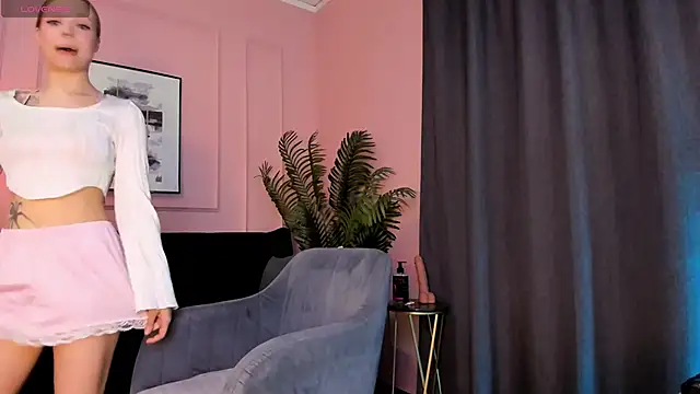 lucy loy online show from April 2026 11:45:02 AM