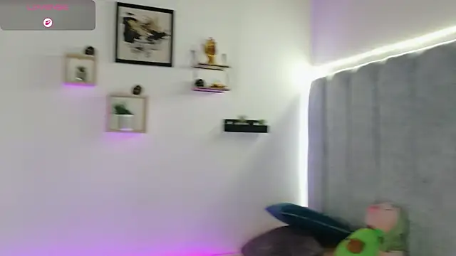  manumontoya online show from March 2026 04:45:02 PM