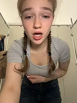 RussianWoman online show from June 2026 03:30:01 AM
