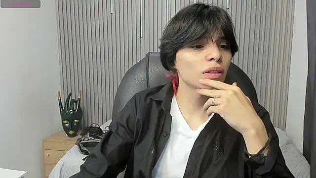 Sylasfrost online show from March 2026 01:33:02 AM