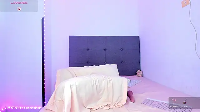 tessa  evans online show from February 2026 01:00:02 AM