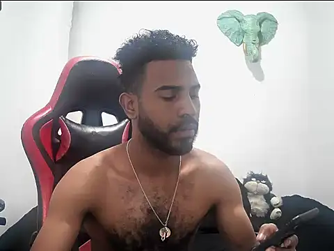 alberthot11 online show from November 2025 08:30:01 PM