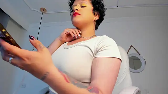 Alaska deluxe online show from March 2026 01:53:02 AM