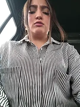 Snapshot of Juanita_Rojas chatting on November 2025 04:29:02 PM Juanita Rojas online show from November 2025 04:29:02 PM