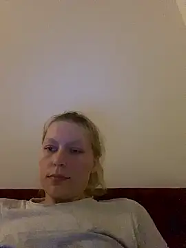 Snapshot of LexiSlimVIbe chatting on November 2025 11:37:01 PM LexiSlimVIbe online show from November 2025 11:37:01 PM