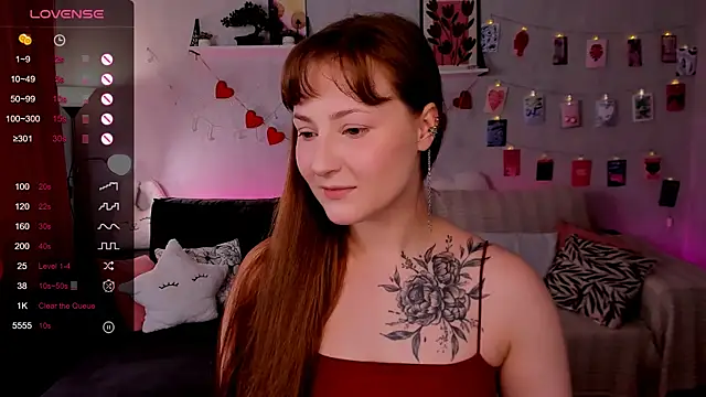 Snapshot of velvet_cherry_ chatting on June 2026 08:56:01 AM velvet cherry online show from June 2026 08:56:01 AM