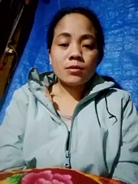 bela-hayes online show from December 2025 02:27:01 AM