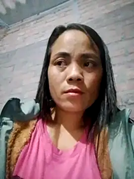 Snapshot of bela-hayes chatting on December 2025 12:23:02 PM bela-hayes online show from December 2025 12:23:02 PM