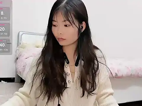 Ava-Baby online show from November 2025 01:11:01 PM