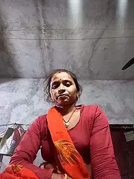 Hot erion online show from November 2025 01:22:01 PM