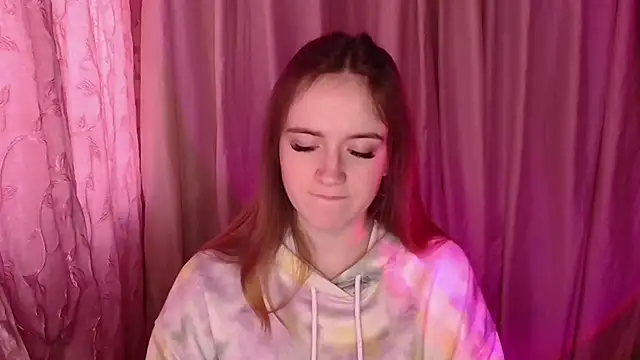 Illa May online show from January 2026 10:21:02 AM