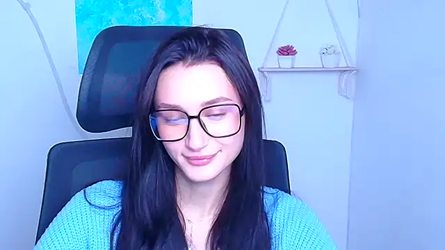 Snapshot of Stella_XO chatting on November 2025 06:35:02 AM Stella XO online show from November 2025 06:35:02 AM