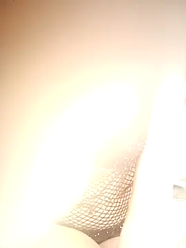 Bold Quinn online show from April 2026 06:00:01 PM