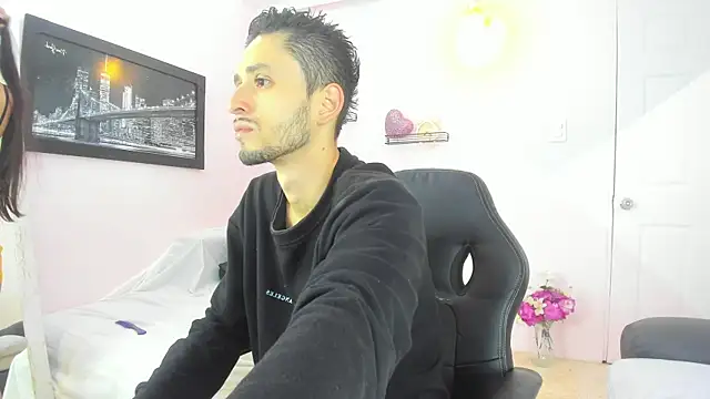 Snapshot of dracke_and_zara chatting on November 2025 11:57:02 AM dracke and zara online show from November 2025 11:57:02 AM