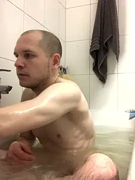 Spielzeugtwink online show from January 2026 10:47:01 PM