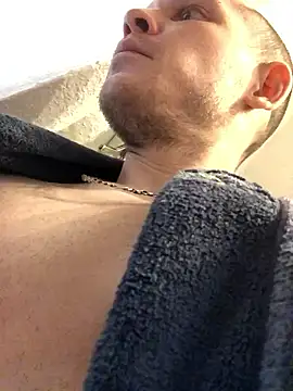 Spielzeugtwink online show from January 2026 11:30:02 PM