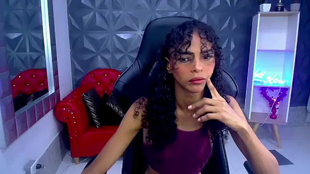 becky lynch 102 online show from January 2026 12:41:01 PM