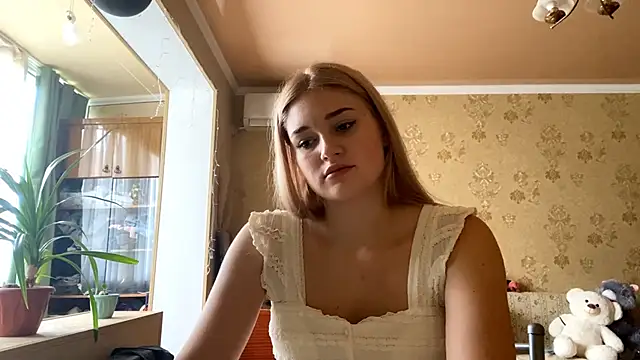 Snapshot of Malley_Saunds chatting on November 2025 07:08:01 AM Malley Saunds online show from November 2025 07:08:01 AM