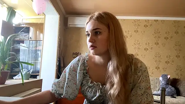 Snapshot of Malley_Saunds chatting on November 2025 07:41:02 AM Malley Saunds online show from November 2025 07:41:02 AM