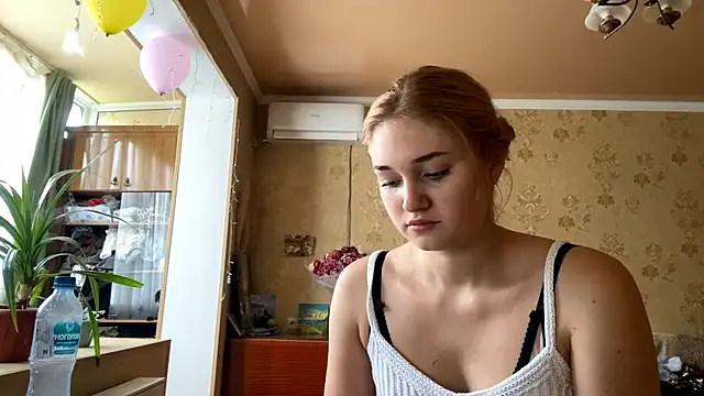 Snapshot of Malley_Saunds chatting on November 2025 07:10:01 AM Malley Saunds online show from November 2025 07:10:01 AM