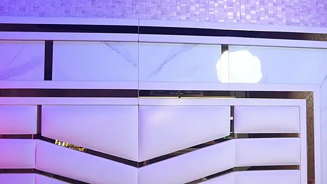 luciana agudelo online show from March 2026 07:03:01 PM