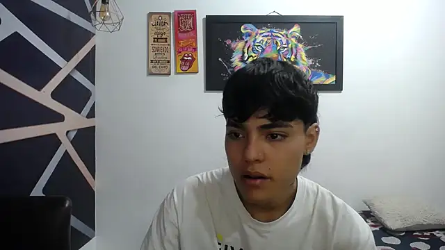 Snapshot of IndigoSexxy chatting on November 2025 01:33:02 PM IndigoSexxy online show from November 2025 01:33:02 PM