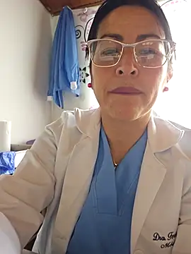 JustSamantha  online show from December 2025 12:54:01 PM