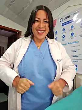 JustSamantha  online show from March 2026 12:44:02 PM