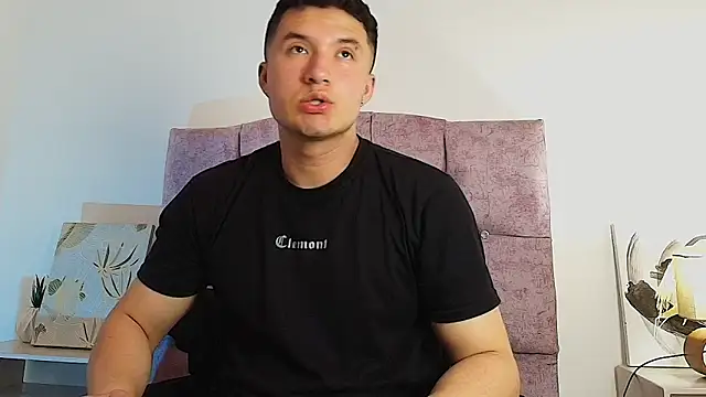 Ethan-Connor online show from November 2025 07:38:01 PM