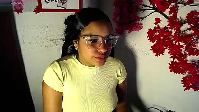 chleo rosse online show from July 2026 03:05:02 PM