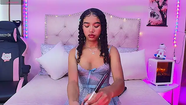 Naom star87 online show from April 2026 04:34:02 PM