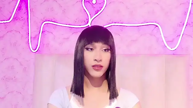 Atenea Mendoza online show from February 2026 07:25:02 PM