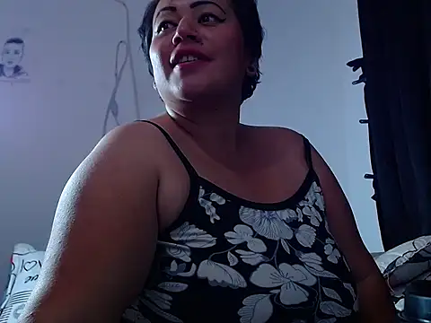 EmilyX34 online show from December 2025 03:04:01 AM