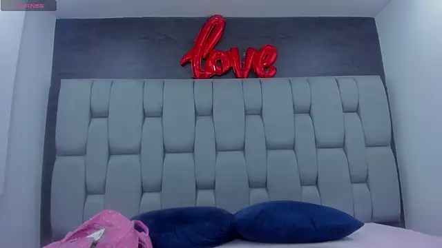 Sarita Ass online show from December 2025 04:10:02 AM