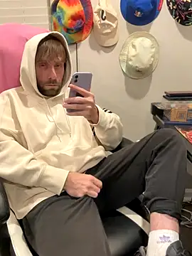 strippingmale1 online show from November 2025 04:04:01 AM