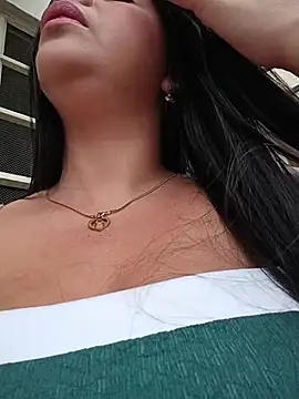 Layla-daring online show from February 2026 06:26:01 PM