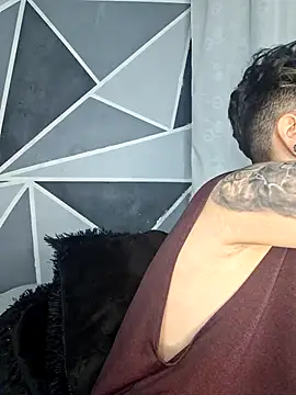 megan NL online show from December 2025 01:54:02 AM