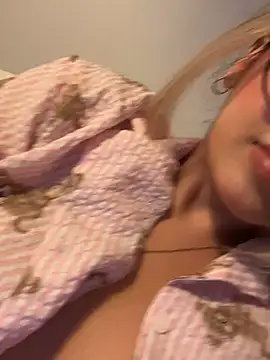 saliha pinky  online show from January 2026 01:51:01 AM