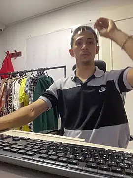 charlie bass online show from November 2025 04:03:02 AM