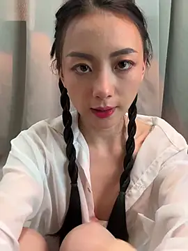 Snapshot of Jinmi125216 chatting on January 2026 07:03:01 AM Jinmi125216 online show from January 2026 07:03:01 AM