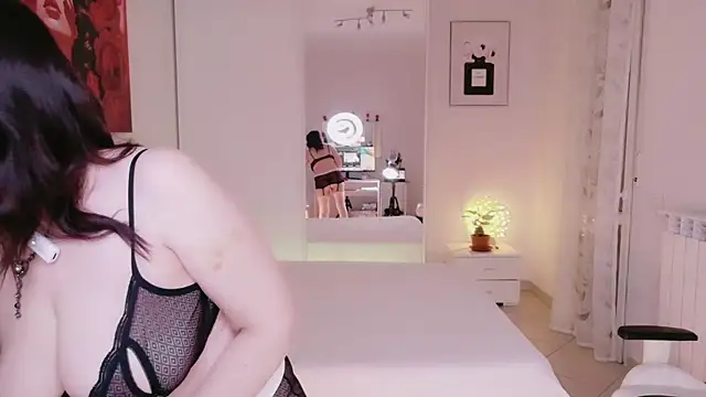 FlirtyFox  online show from November 2025 01:53:01 AM