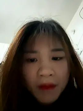 Snapshot of Spring-spring chatting on December 2025 03:48:01 AM Spring-spring online show from December 2025 03:48:01 AM