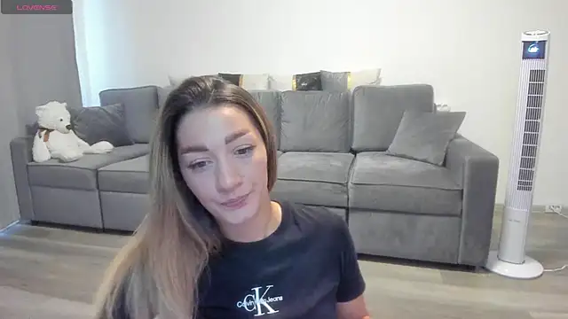 Snapshot of rossana_doll chatting on July 2026 07:13:01 AM rossana doll online show from July 2026 07:13:01 AM